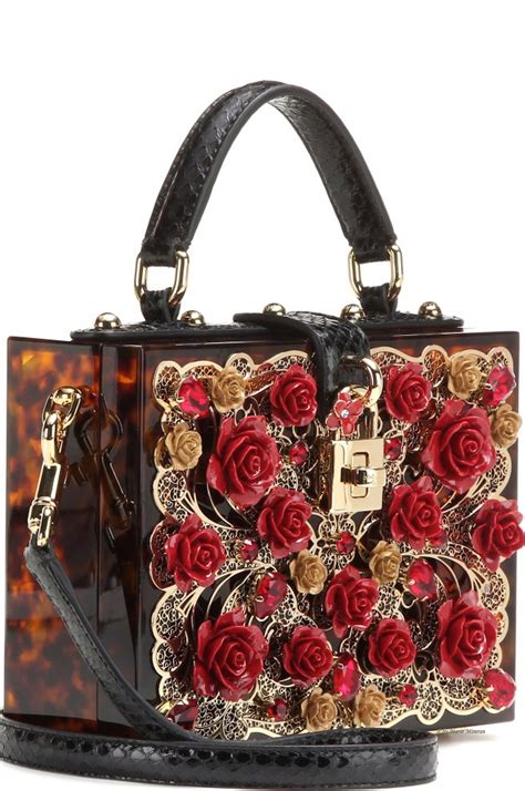 dolce and gabbana discount handbags.